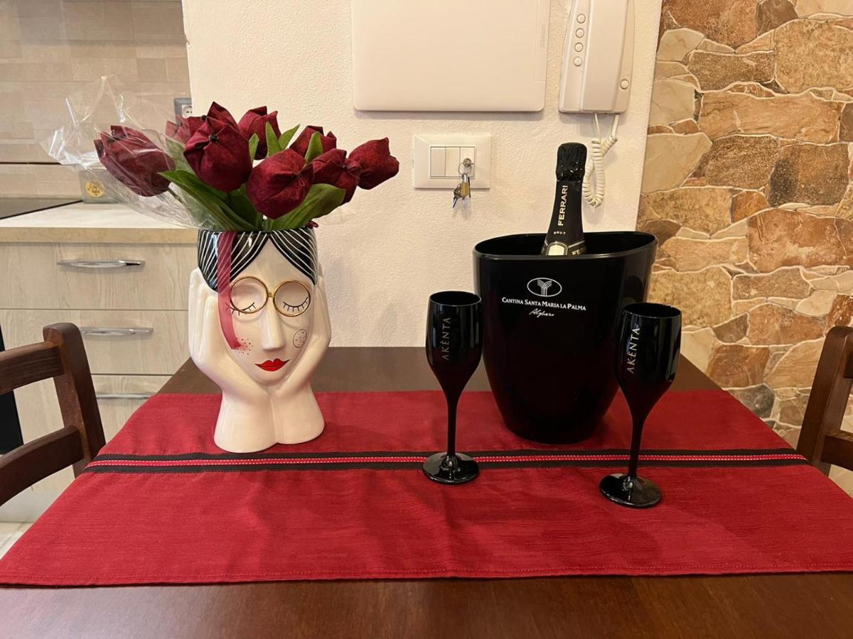 דירות אלגהרו Casa Vacanze Pirandello מראה חיצוני תמונה